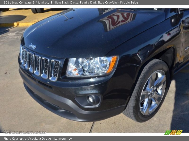 Brilliant Black Crystal Pearl / Dark Slate Gray/Light Pebble Beige 2011 Jeep Compass 2.4 Limited
