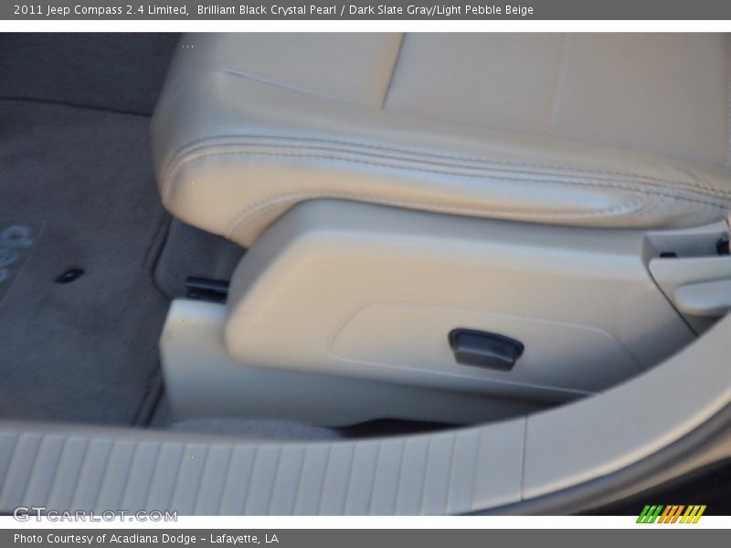 Brilliant Black Crystal Pearl / Dark Slate Gray/Light Pebble Beige 2011 Jeep Compass 2.4 Limited