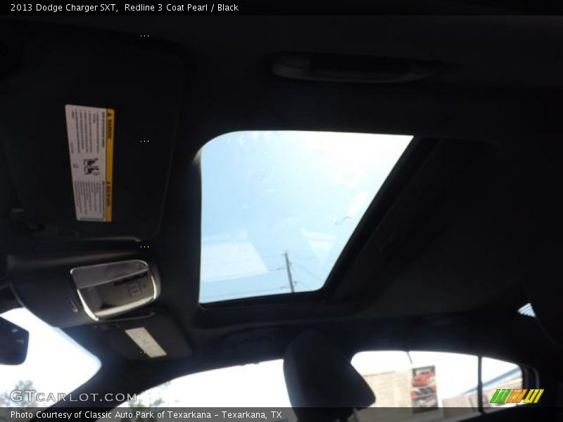 Redline 3 Coat Pearl / Black 2013 Dodge Charger SXT