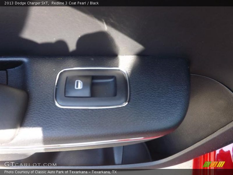 Redline 3 Coat Pearl / Black 2013 Dodge Charger SXT