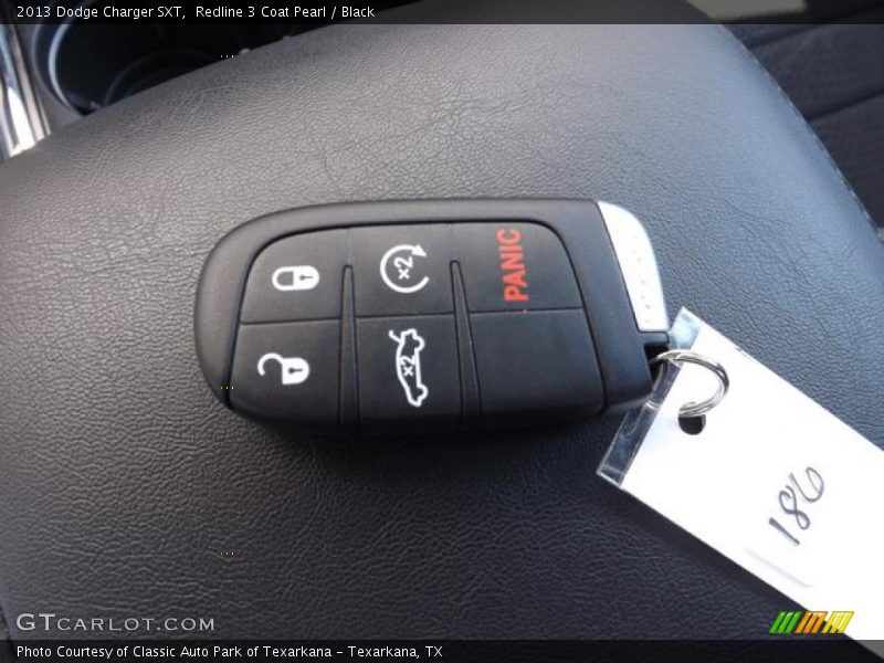 Redline 3 Coat Pearl / Black 2013 Dodge Charger SXT