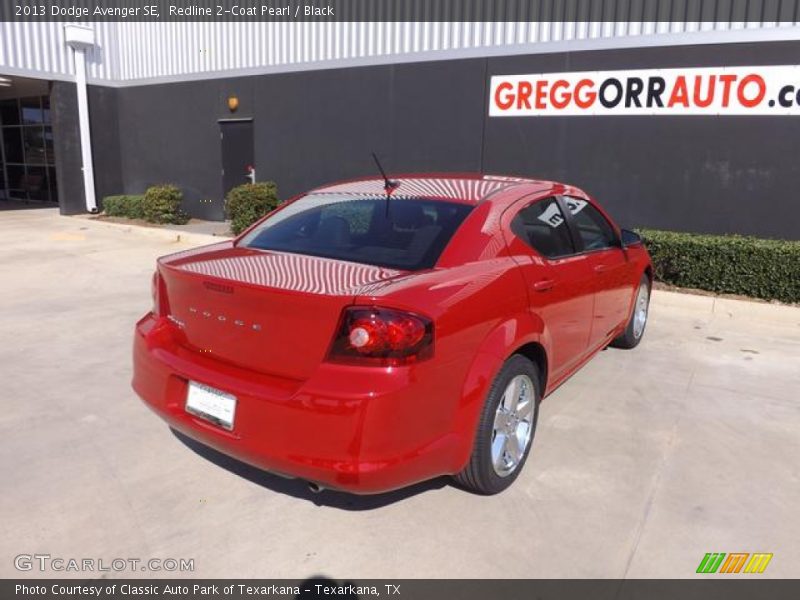 Redline 2-Coat Pearl / Black 2013 Dodge Avenger SE