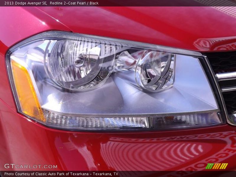 Redline 2-Coat Pearl / Black 2013 Dodge Avenger SE