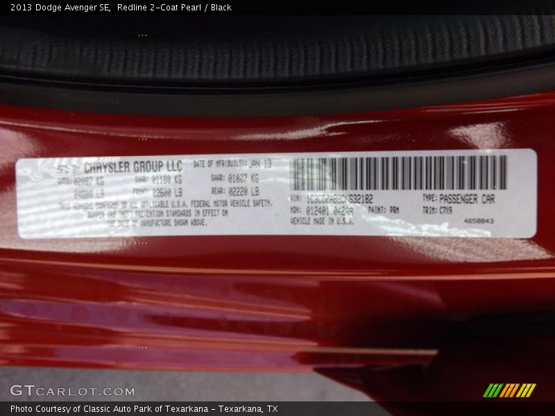 Redline 2-Coat Pearl / Black 2013 Dodge Avenger SE