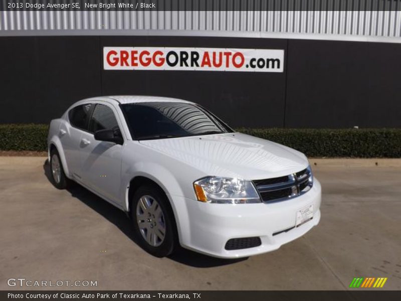 New Bright White / Black 2013 Dodge Avenger SE