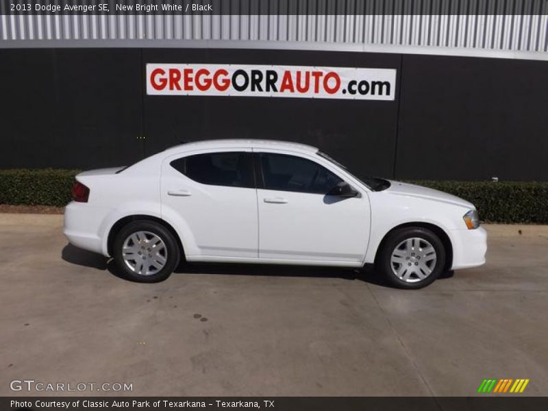 New Bright White / Black 2013 Dodge Avenger SE