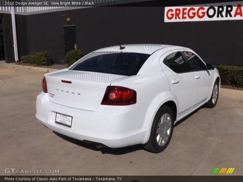 New Bright White / Black 2013 Dodge Avenger SE