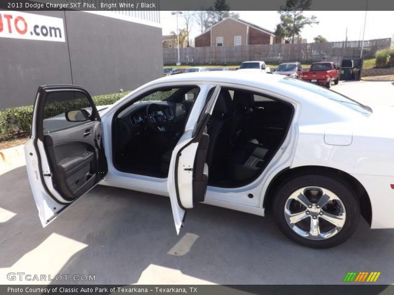 Bright White / Black 2013 Dodge Charger SXT Plus