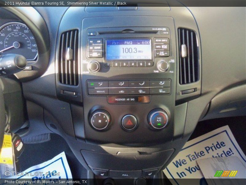 Shimmering Silver Metallic / Black 2011 Hyundai Elantra Touring SE