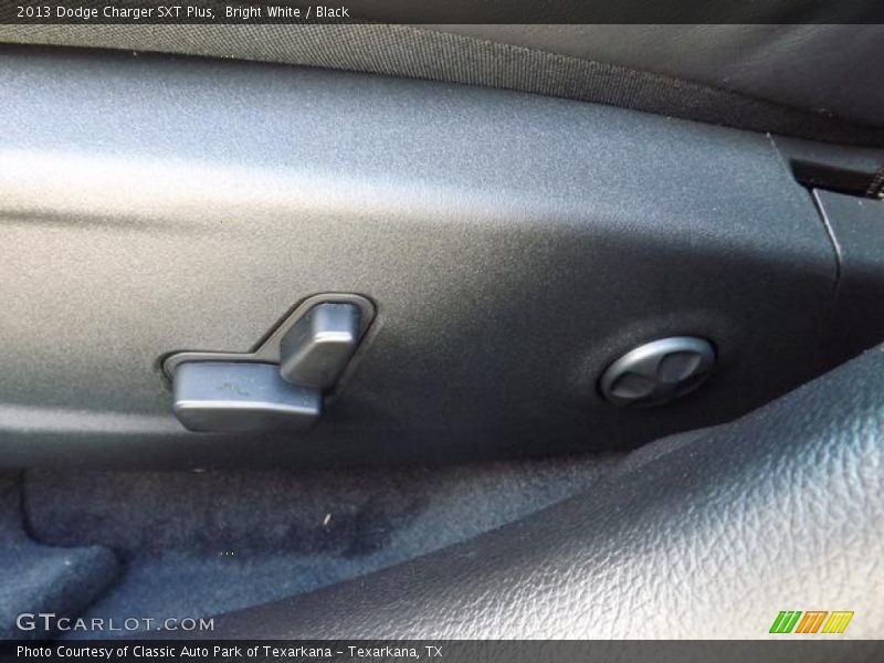 Bright White / Black 2013 Dodge Charger SXT Plus