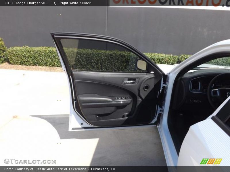 Bright White / Black 2013 Dodge Charger SXT Plus
