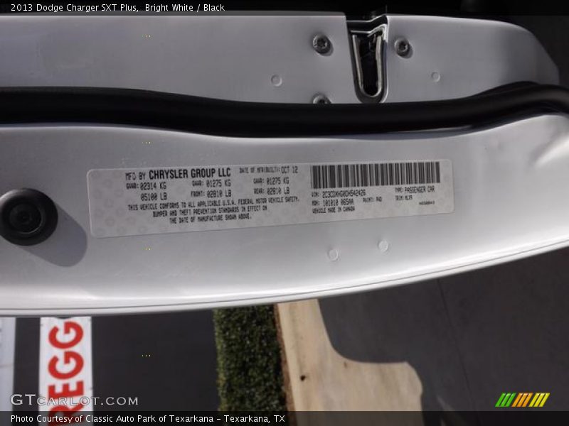 Bright White / Black 2013 Dodge Charger SXT Plus