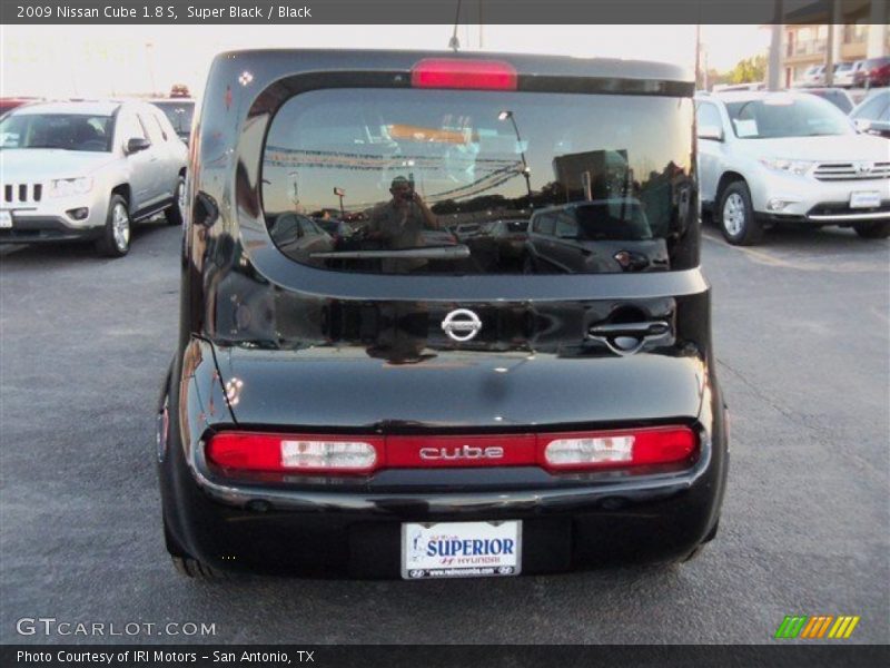 Super Black / Black 2009 Nissan Cube 1.8 S