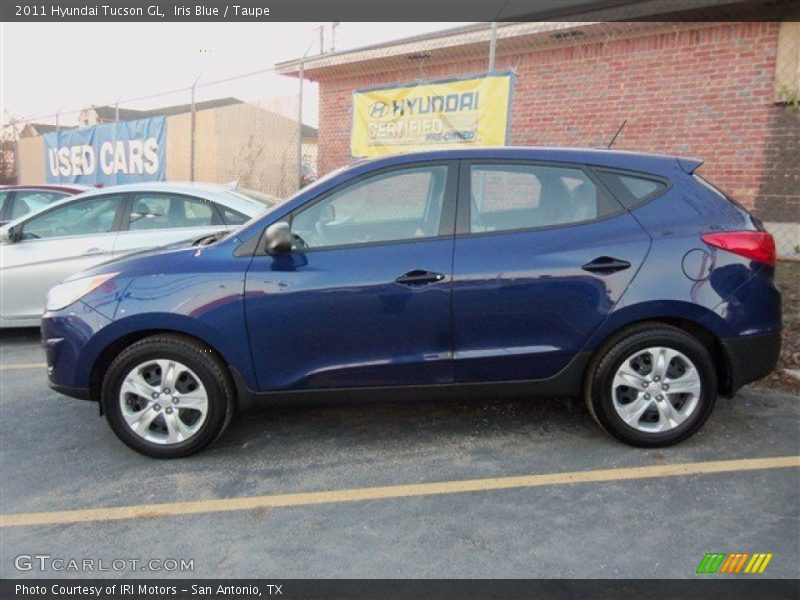 Iris Blue / Taupe 2011 Hyundai Tucson GL