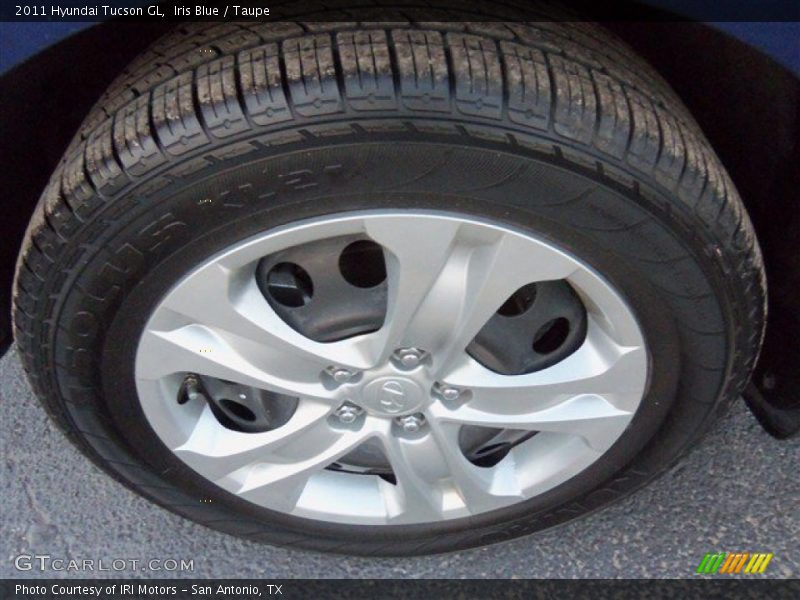 Iris Blue / Taupe 2011 Hyundai Tucson GL