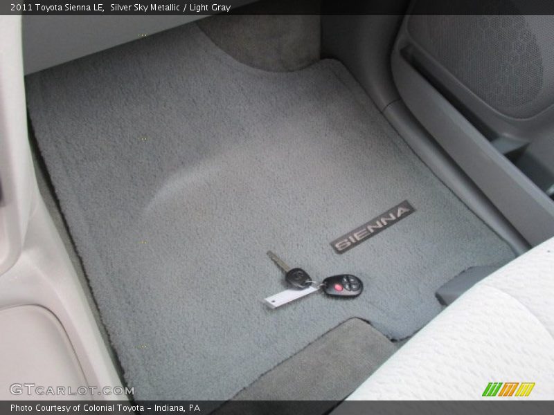 Silver Sky Metallic / Light Gray 2011 Toyota Sienna LE