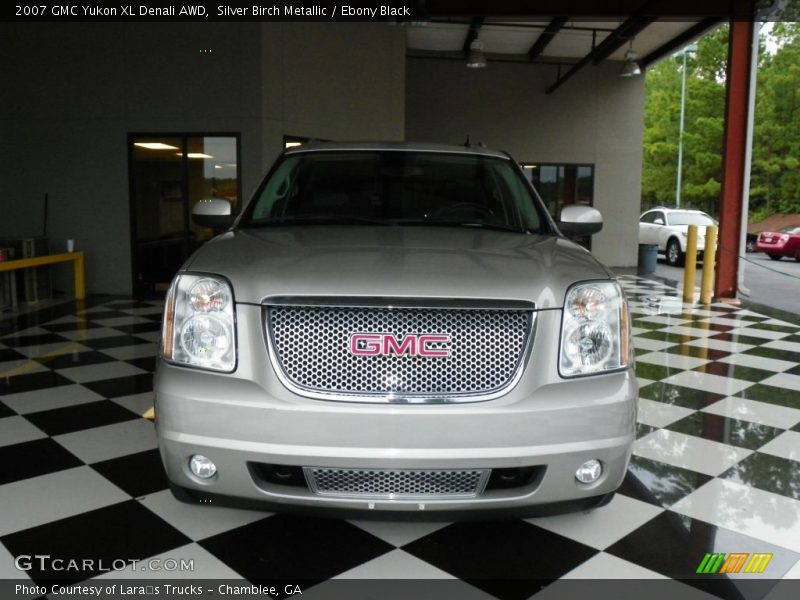 Silver Birch Metallic / Ebony Black 2007 GMC Yukon XL Denali AWD