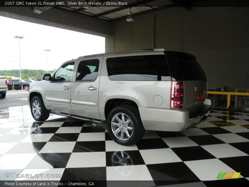 Silver Birch Metallic / Ebony Black 2007 GMC Yukon XL Denali AWD