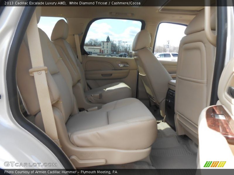 White Diamond Tricoat / Cashmere/Cocoa 2013 Cadillac Escalade Luxury AWD