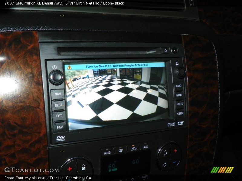 Silver Birch Metallic / Ebony Black 2007 GMC Yukon XL Denali AWD