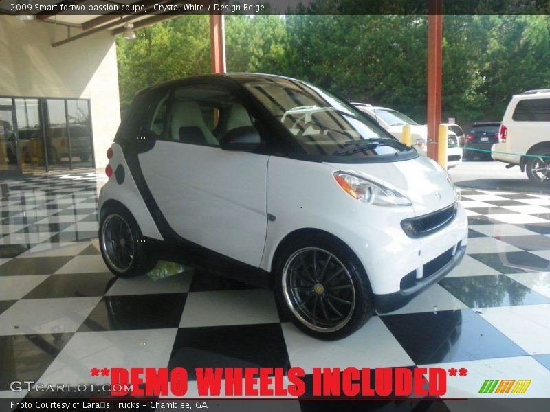 Crystal White / Design Beige 2009 Smart fortwo passion coupe