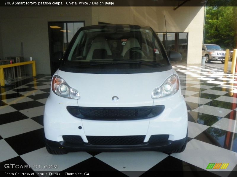 Crystal White / Design Beige 2009 Smart fortwo passion coupe