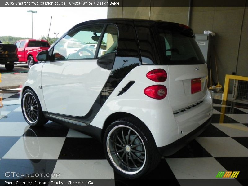 Crystal White / Design Beige 2009 Smart fortwo passion coupe
