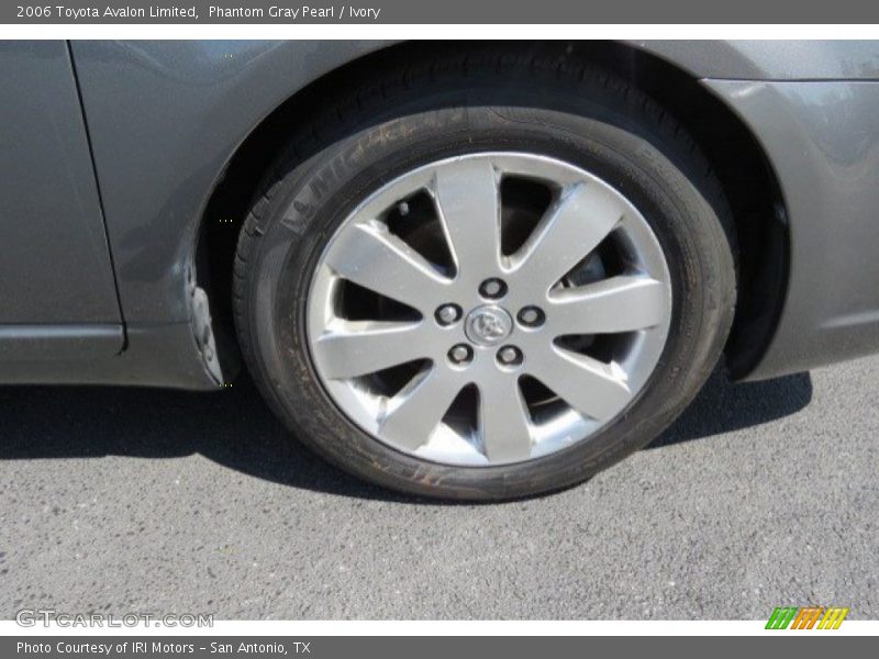 Phantom Gray Pearl / Ivory 2006 Toyota Avalon Limited