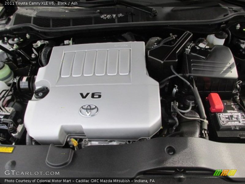 Black / Ash 2011 Toyota Camry XLE V6