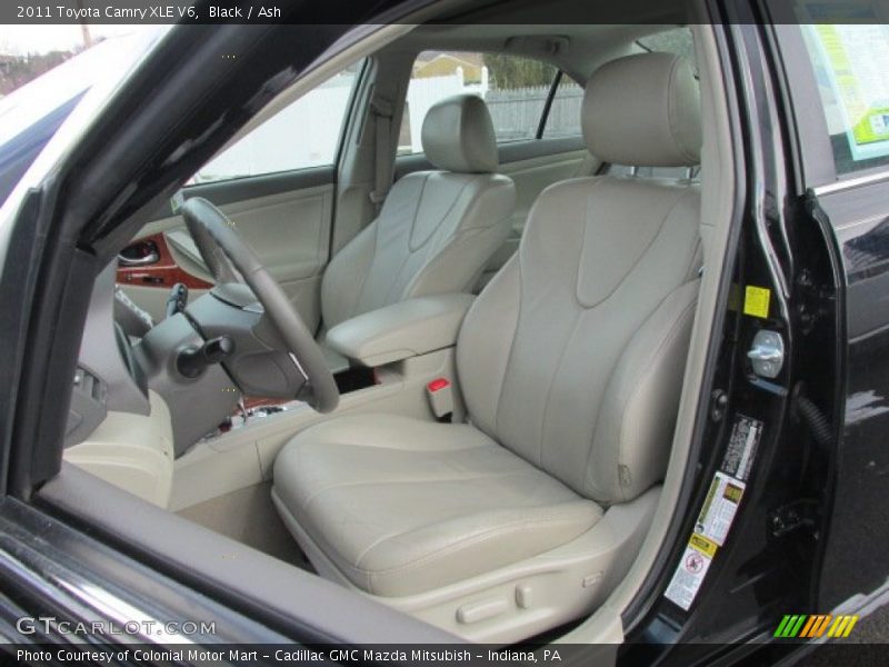 Black / Ash 2011 Toyota Camry XLE V6