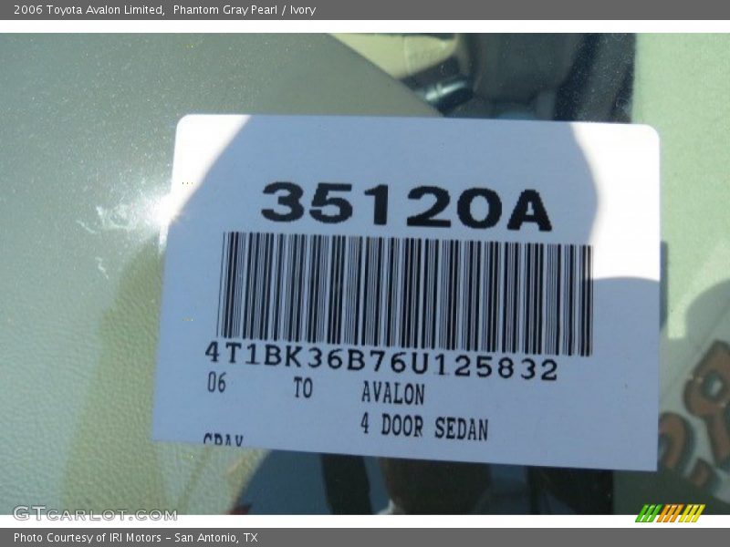 Phantom Gray Pearl / Ivory 2006 Toyota Avalon Limited