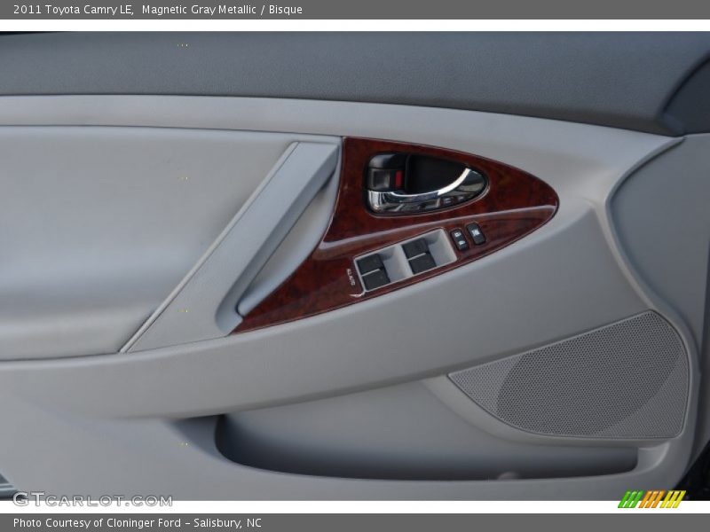 Magnetic Gray Metallic / Bisque 2011 Toyota Camry LE