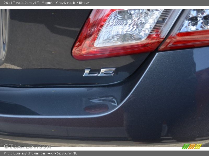 Magnetic Gray Metallic / Bisque 2011 Toyota Camry LE