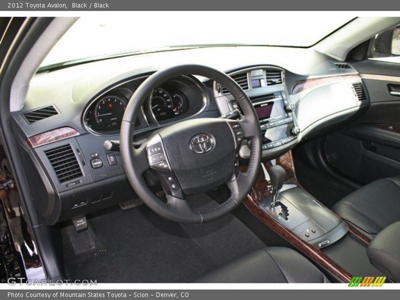 Black / Black 2012 Toyota Avalon