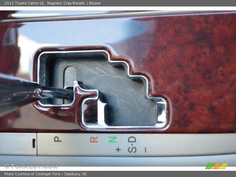Magnetic Gray Metallic / Bisque 2011 Toyota Camry LE