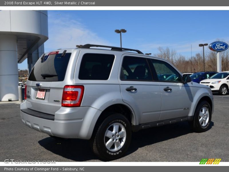 Silver Metallic / Charcoal 2008 Ford Escape XLT 4WD