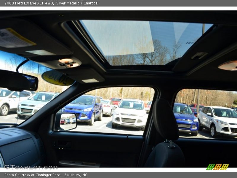 Silver Metallic / Charcoal 2008 Ford Escape XLT 4WD