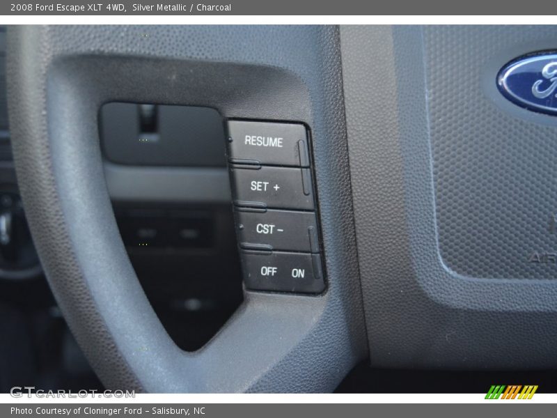 Silver Metallic / Charcoal 2008 Ford Escape XLT 4WD