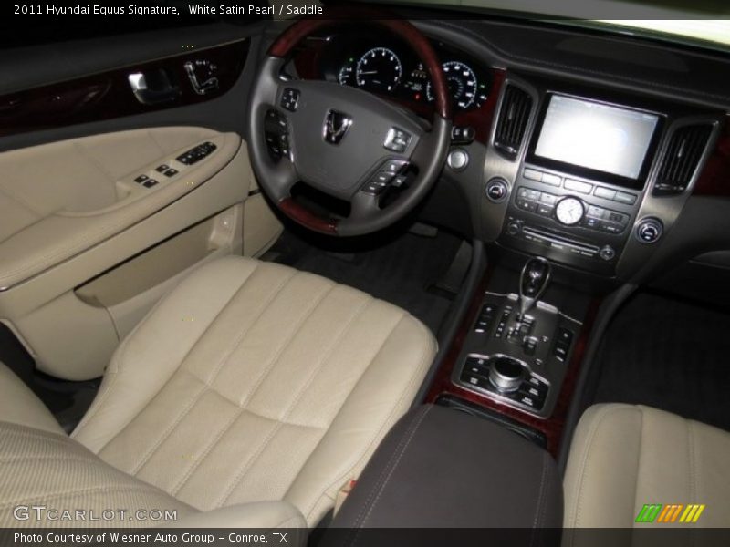 White Satin Pearl / Saddle 2011 Hyundai Equus Signature