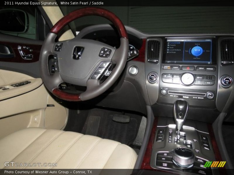 White Satin Pearl / Saddle 2011 Hyundai Equus Signature