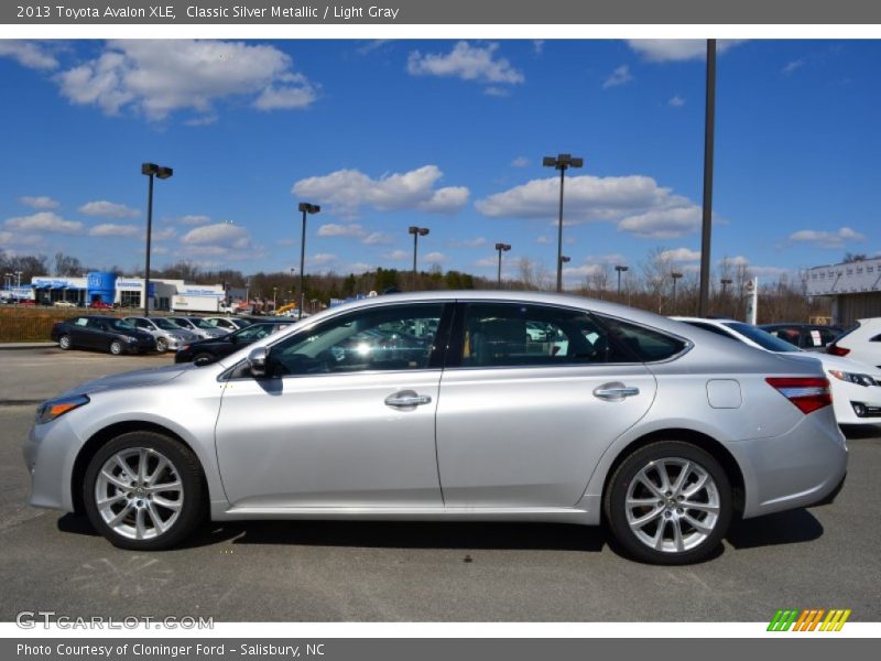 Classic Silver Metallic / Light Gray 2013 Toyota Avalon XLE