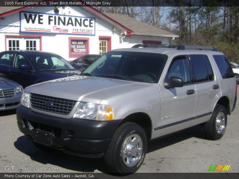 Silver Birch Metallic / Midnight Grey 2005 Ford Explorer XLS