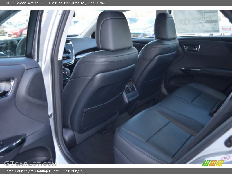 Classic Silver Metallic / Light Gray 2013 Toyota Avalon XLE