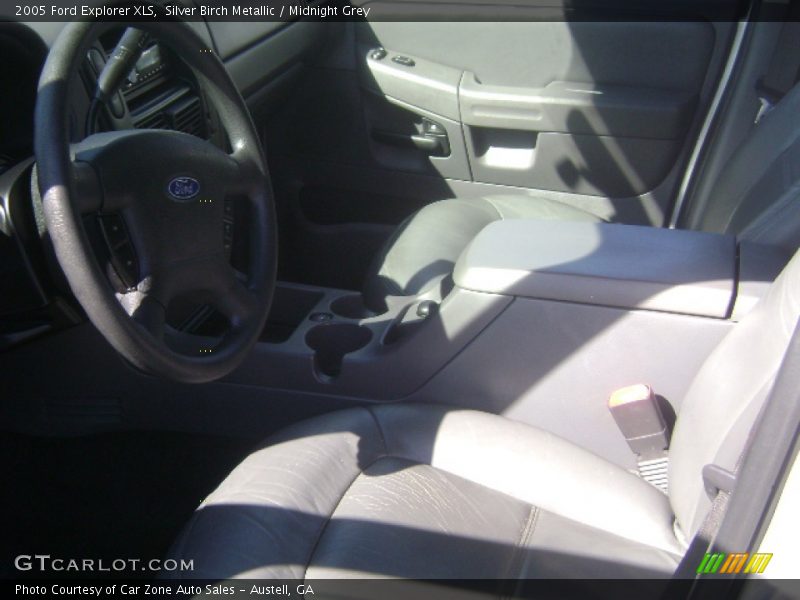 Silver Birch Metallic / Midnight Grey 2005 Ford Explorer XLS