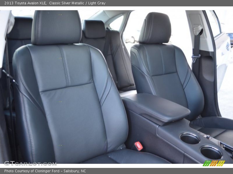 Classic Silver Metallic / Light Gray 2013 Toyota Avalon XLE