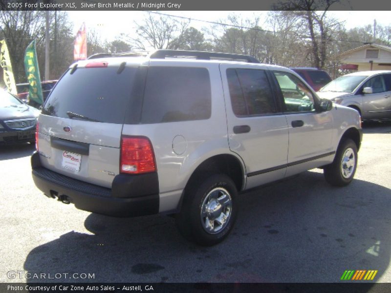 Silver Birch Metallic / Midnight Grey 2005 Ford Explorer XLS