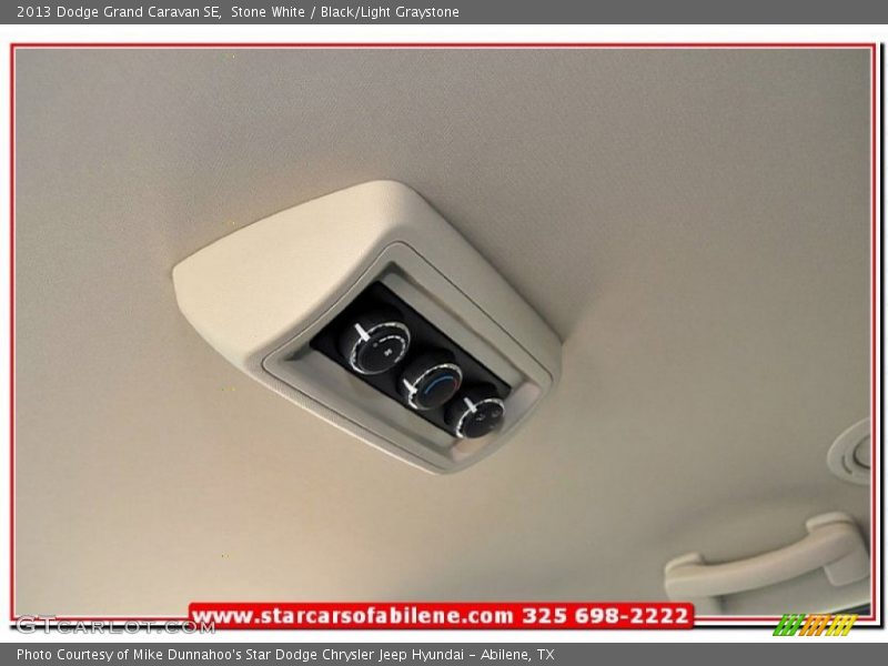 Stone White / Black/Light Graystone 2013 Dodge Grand Caravan SE