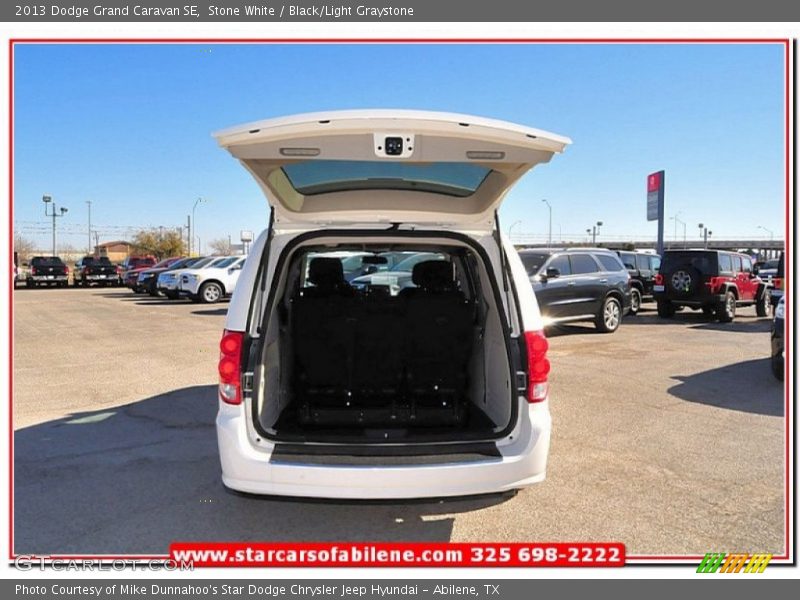 Stone White / Black/Light Graystone 2013 Dodge Grand Caravan SE