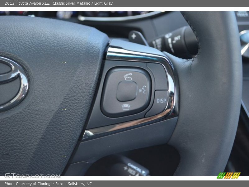 Classic Silver Metallic / Light Gray 2013 Toyota Avalon XLE