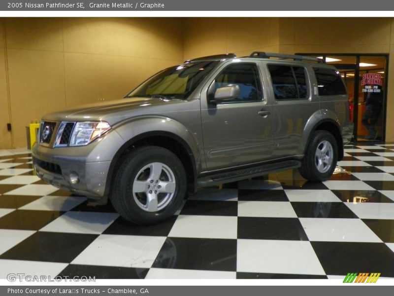 Granite Metallic / Graphite 2005 Nissan Pathfinder SE